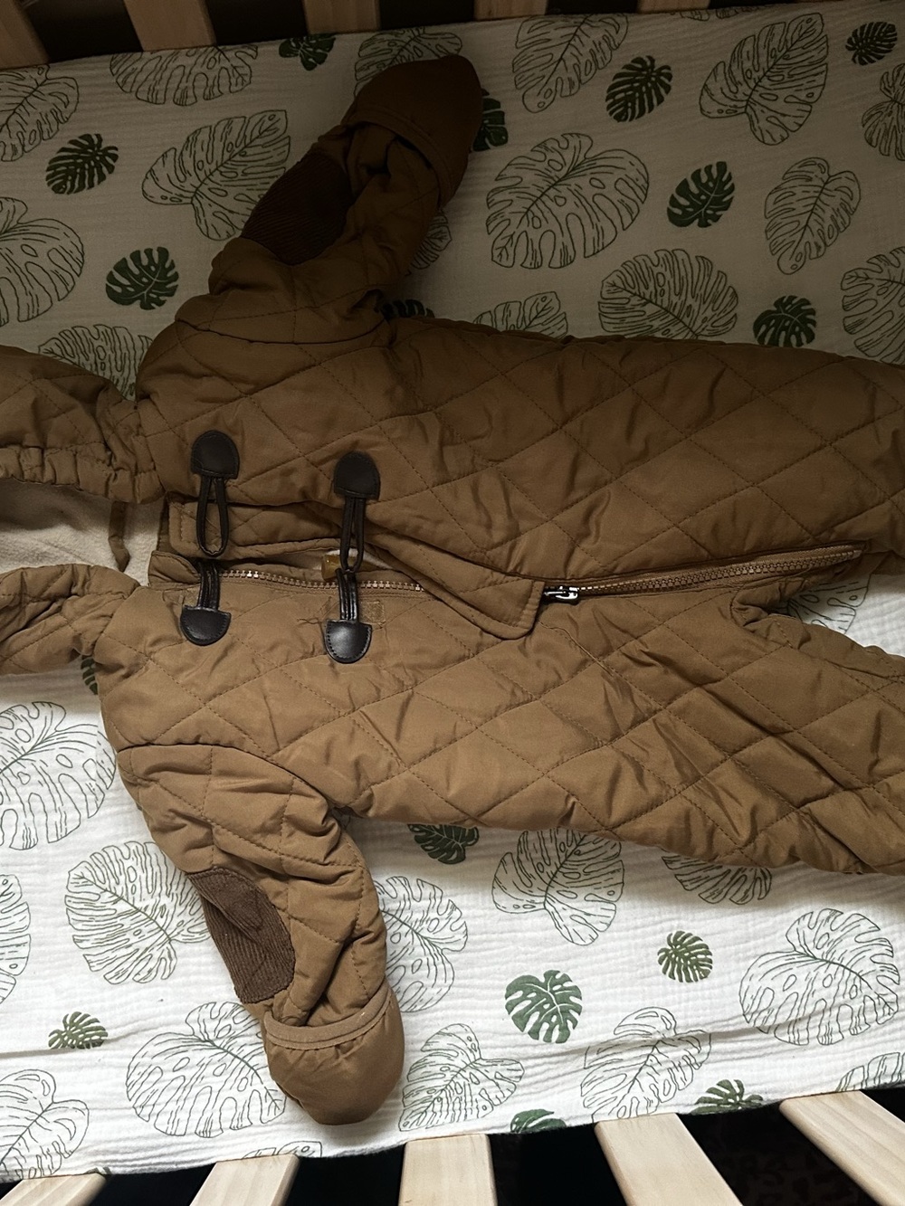 Boys bundle snow suites